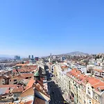 Hotel View Deluxe 4*
