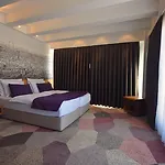 View Deluxe 4*