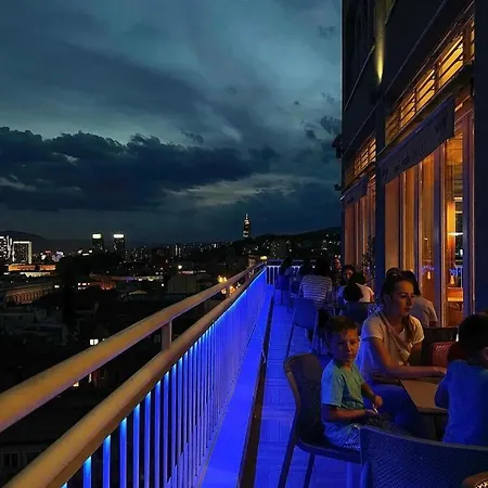 View Deluxe Отель 4*