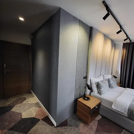 View Deluxe 4*