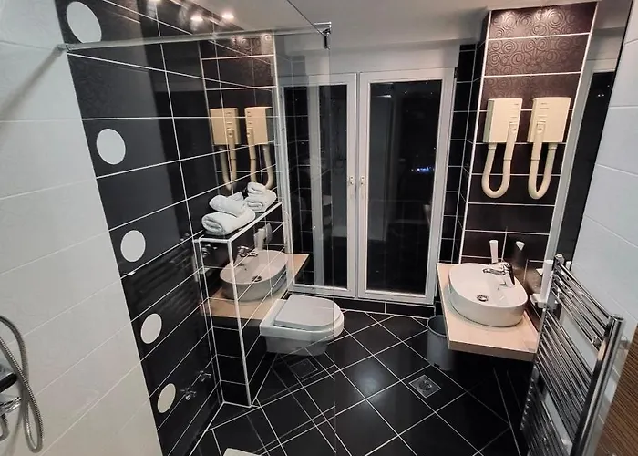 Hotel View Deluxe 4*