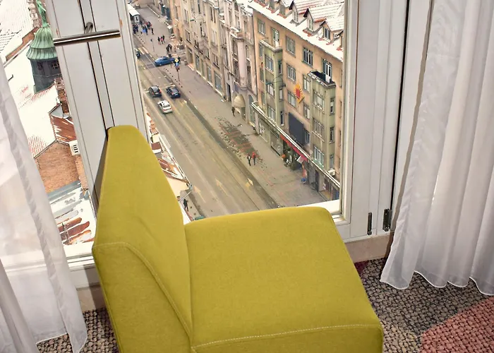 Hotel View Deluxe 4*