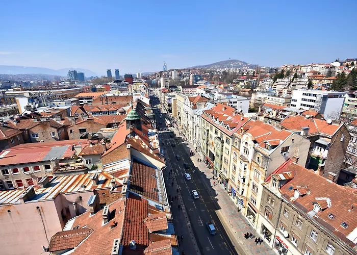 View Deluxe Hotel 4*